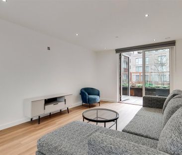 3 bedroom apartment to rent - Photo 1