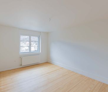 "Spacious living with exclusive finishes!" - Photo 3