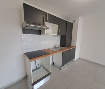 Location Appartement 3 pièces 66m² BRUGUIERES 31150 - Photo 4