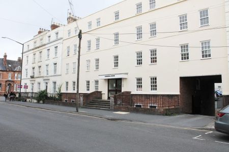 1 bedroom flat to rent - Photo 5