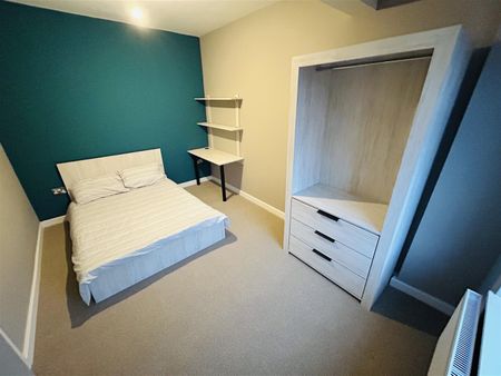 2 bedroom apartment to rent - Photo 4