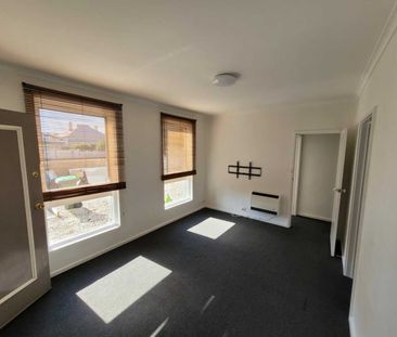 Register To Inspect // Bright, Comfortable & Convenient – Lifestyle... - Photo 4
