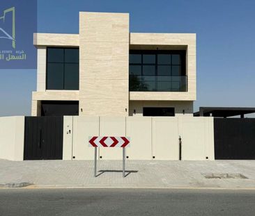 Luxury 3 BHK Villa Two Floors on a Corner - Photo 2