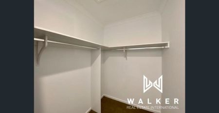 Modern Living House! - Photo 3