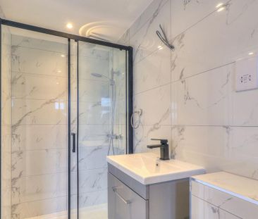 4 bedroom terraced house to rent - Photo 6