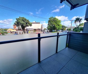 Perfect Work + Play Combo - Photo 4