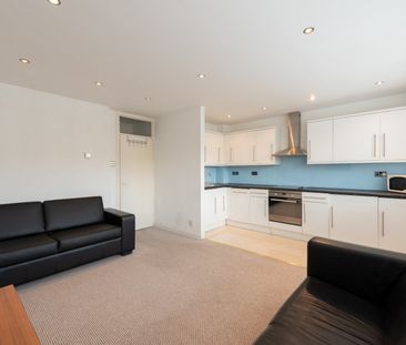 Haverstock Hill, London - Photo 3