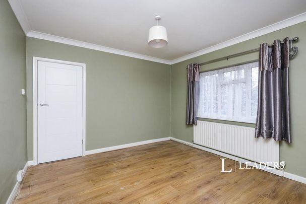 2 bedroom bungalow to rent - Photo 1