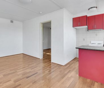 Lifestyle, location and value for money - Photo 4