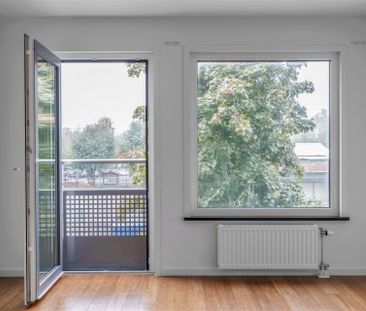 Lomvägen, Sollentuna - Photo 1