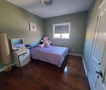 For Lease - 60 Toporowski Avenue, Richmond Hill, Ontario - Photo 5