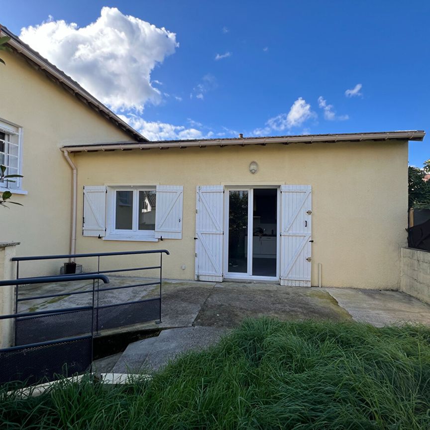 Location appartement 2 pièces, 29.50m², Ozoir-la-Ferrière - Photo 1