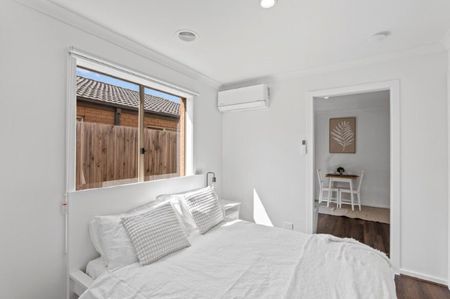 Wyndham Vale - Photo 2