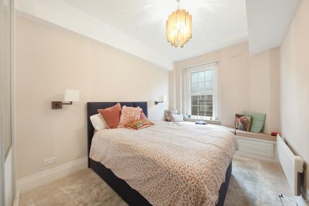 4 bedroom flat to rent - Photo 5