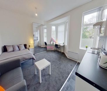 Studio to rent - Photo 1