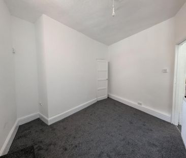 2 bedroom house to rent - Photo 4