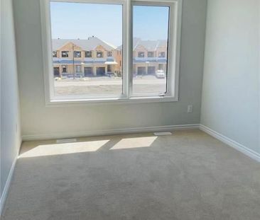 For Lease - 110 KYANITE Lane, Barrhaven, Ontario - Photo 6