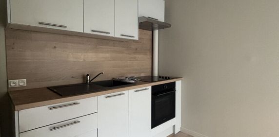 Location Appartement 2 pièces 32m² - Photo 2