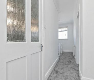 2 bedroom maisonette to rent - Photo 3