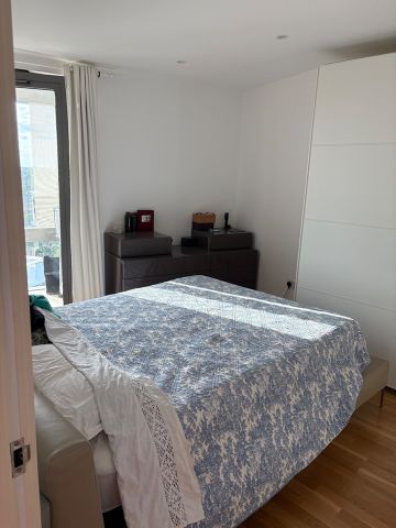 2 Bed Flat, Ealing Road, TW8 - Photo 2