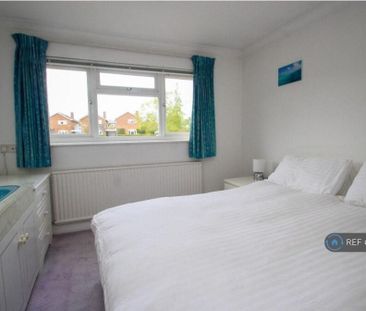 3 bedroom detached house to rent - Photo 3