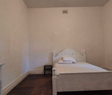 North Perth - Photo 2