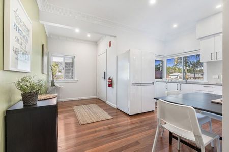 7/75 Regent Street, Woolloongabba QLD 4102 - Studio For Rent | Domain - Photo 3