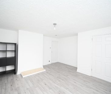 91 Knockleigh Drive, Carrickfergus, Greenisland, BT38 8UY - Photo 1