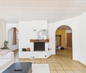 COMPLETELY FURNISHED LIVING OASIS FOR A PERIOD OF TIME - Photo 4