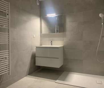 Appartement à louer, 2 pièces - Colmar 68000 - Photo 1