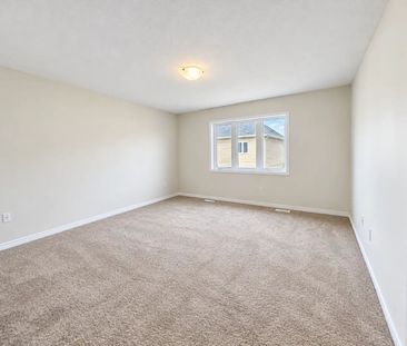 For Lease - 26 Alexandra Drive, Thorold, Ontario - Photo 5