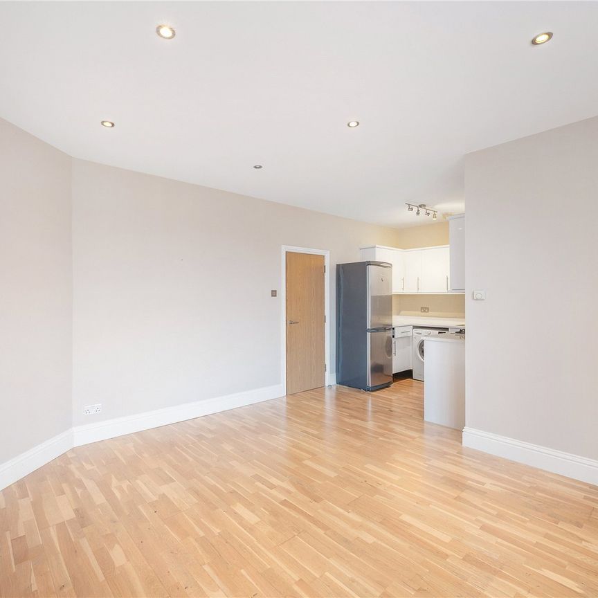 Coopers Mews, Beckenham, BR3 flat to rent - Photo 1