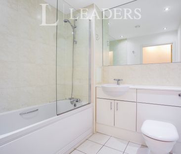 1 bedroom apartment to rent Nankeville Court, Guildford Road, GU22 - Photo 6