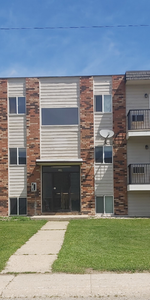 2 Bedroom Apartments in Biggar, SK - Photo 3