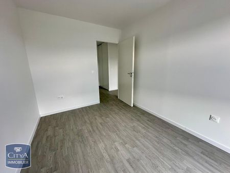 Location Appartement 4 pièces 80m² DEVILLE LES ROUEN 76250 - Photo 5
