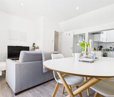 2 bedroom apartment to rent - Photo 6