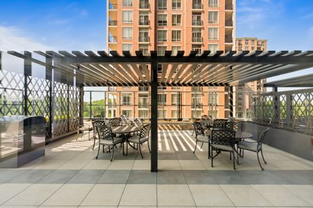 For Lease - 10 Inn On The Park Drive Unit# 3204, Toronto, Ontario - Photo 3