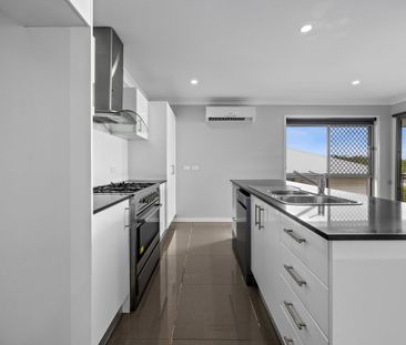 33 Stormbird Street, Redbank Plains QLD 4301 - House For Rent | Domain - Photo 5