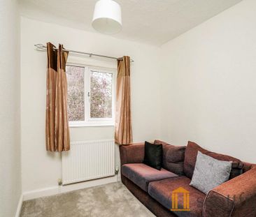 3 bedroom terraced house to rent - Photo 4