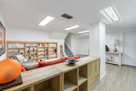 For Lease - 1920 Truscott Drive Unit# Lower, Mississauga, Ontario - Photo 3