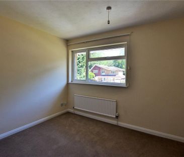 4 bedroom detached house to rent - Photo 4