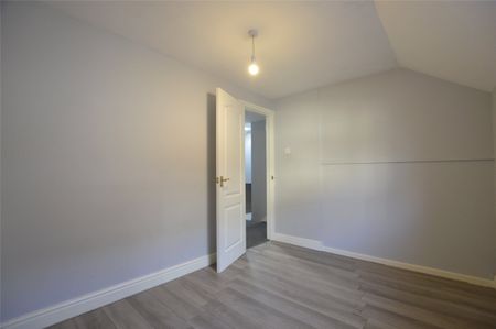 Witcombe Place, Cheltenham, Gloucestershire, GL52 - Photo 4