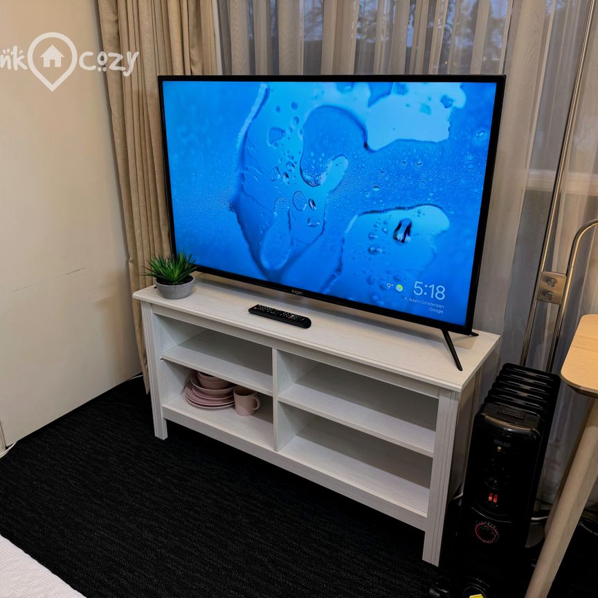 Burwood East - Photo 1