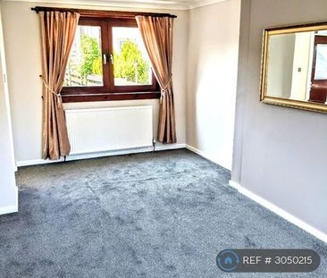 2 bedroom semi-detached house to rent - Photo 4