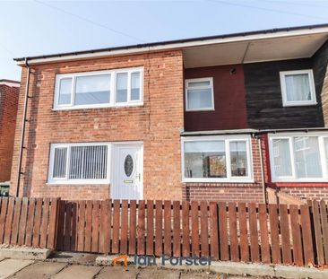 3 Bedroom House - Semi-Detached - Photo 2