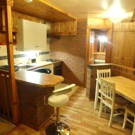 Kineton Road, Warwick, CV35 - Photo 1