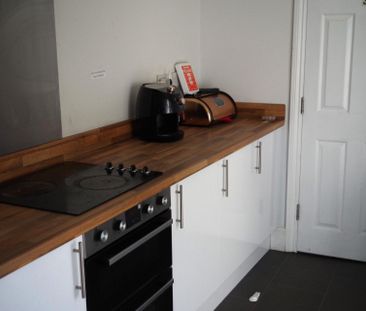 Plodder Lane - Photo 4