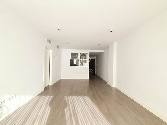 Luxury Apartment for rent in Málaga, Andalusia - Photo 1