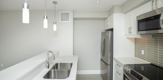 Benson Apartments - Photo 2