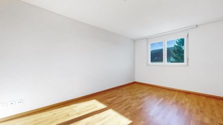 2.5 Zimmer, 74 m², 3. Stock - Photo 2